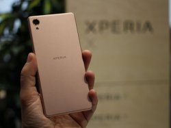 Sony's plan for Xperia phones in 2018 includes dual cameras