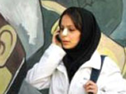 Nokia Siemens says Iran can monitor calls