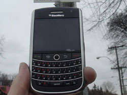 Verizon Wireless now offers BlackBerry Tour